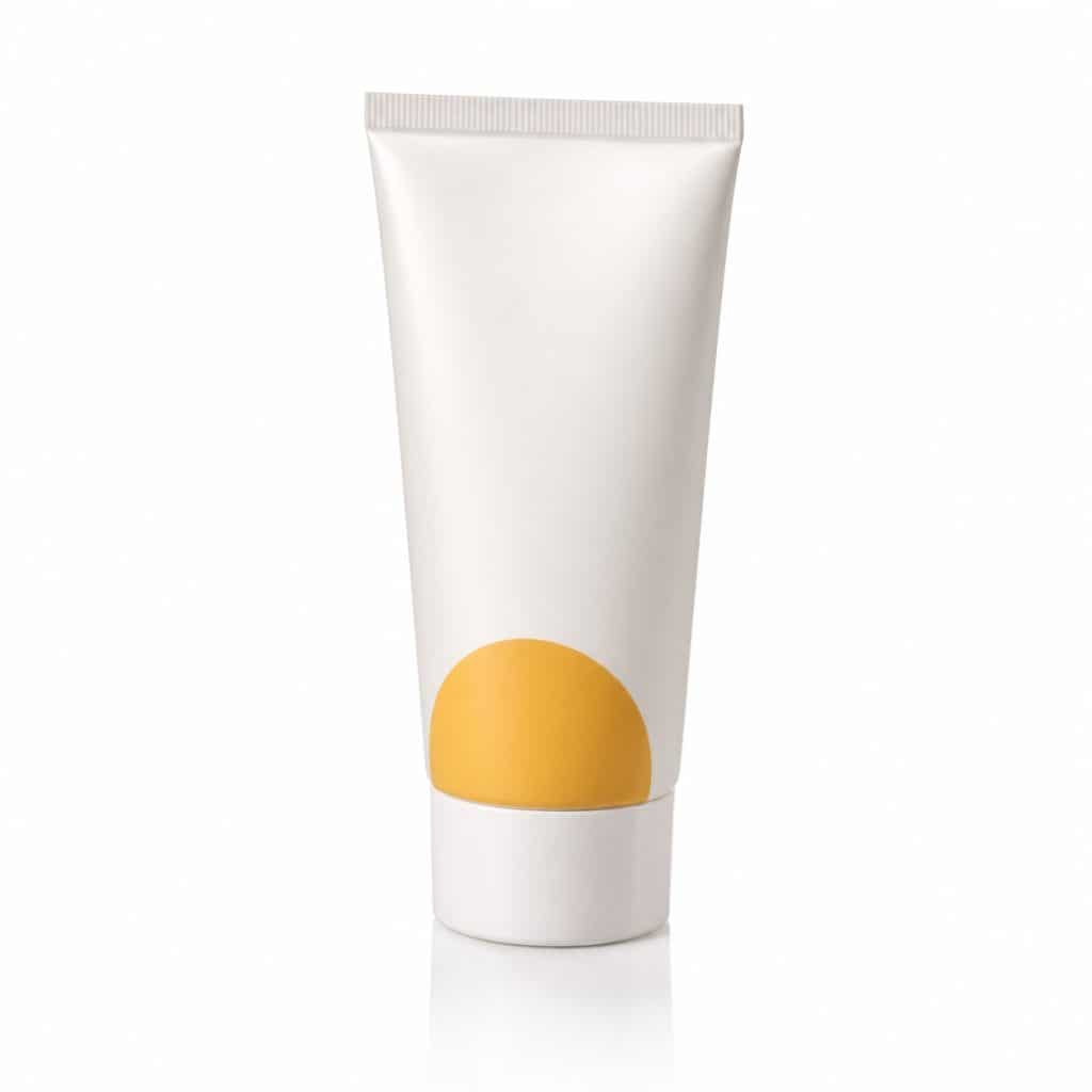 Crème solaire visage SPF50 haute protection présenté seul